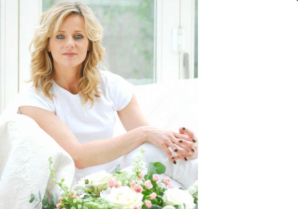 Linda Barker hire interior designer writer TV presenter speaker book at agent Great British Speakers